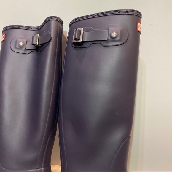 Hunter Women’s Original Tall Purple Rain Boots 6 - Picture 7 of 11